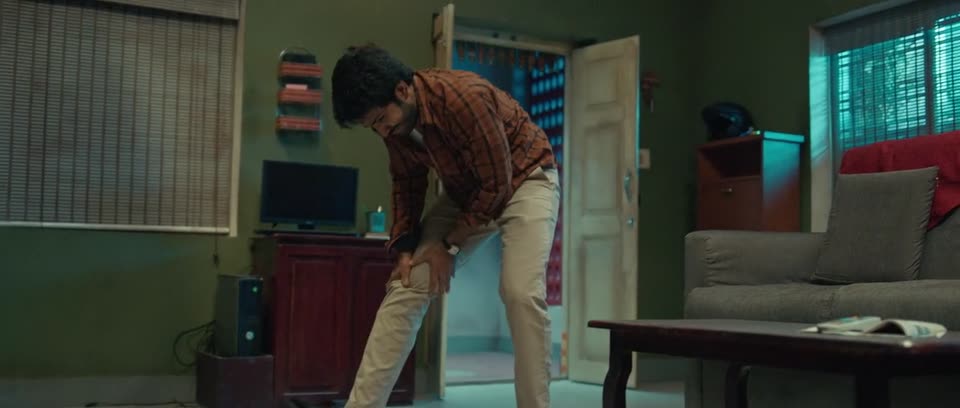 Clap (2022) Hindi Dubbed Movie video thumbnail 6