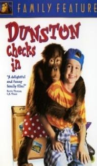Dunston Checks In 1996 Hindi Dubbed poster